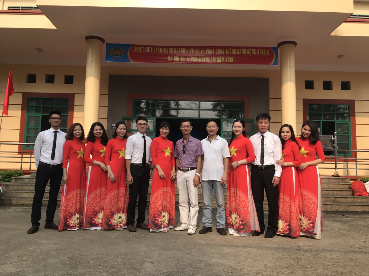 Ban lãnh đạo cùng các thành viên tham gia hội thi